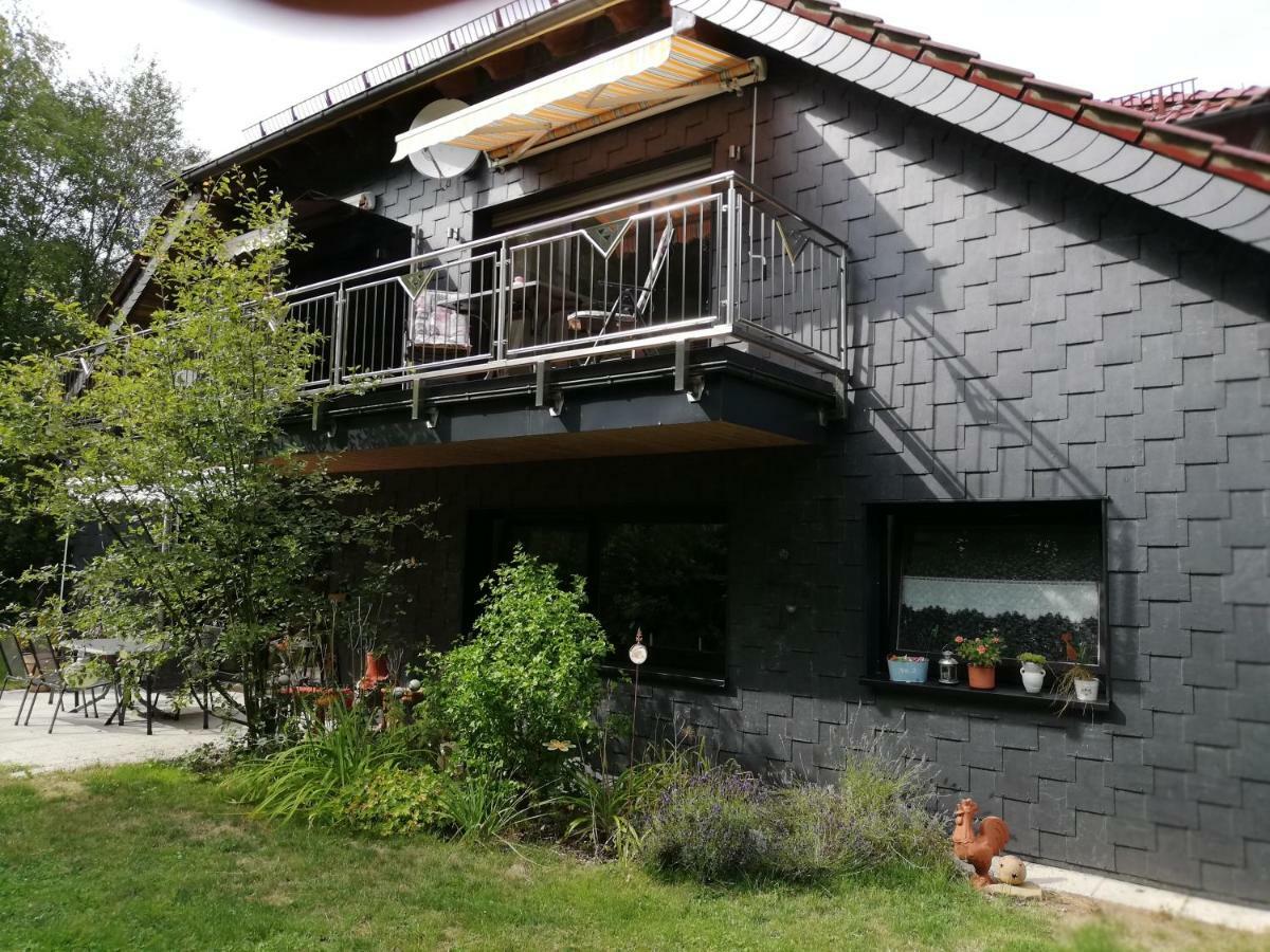 Bach  Ferienwohnung An Der Lay Wohnung 2 מראה חיצוני תמונה